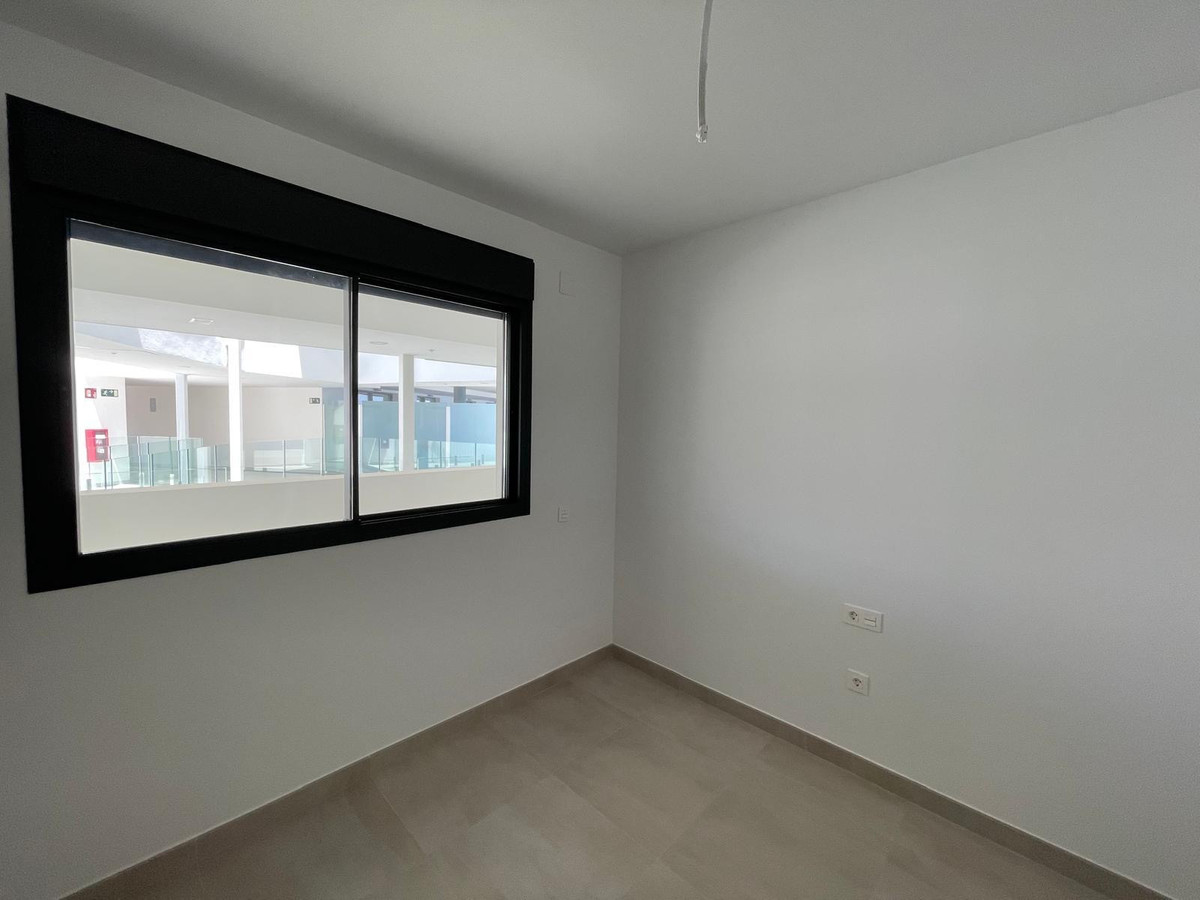 Tussenverdieping Appartement in Carvajal-6