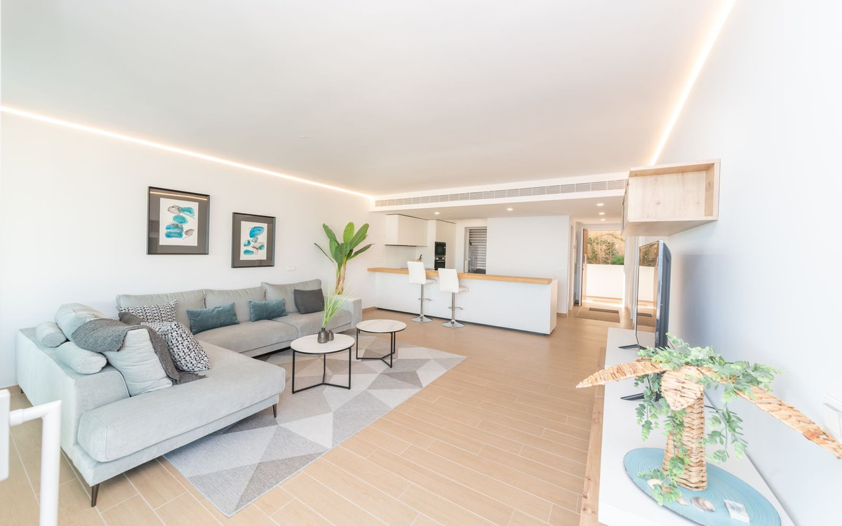 Appartement te koop in Carvajal | 2 slaapkamers H4981045
