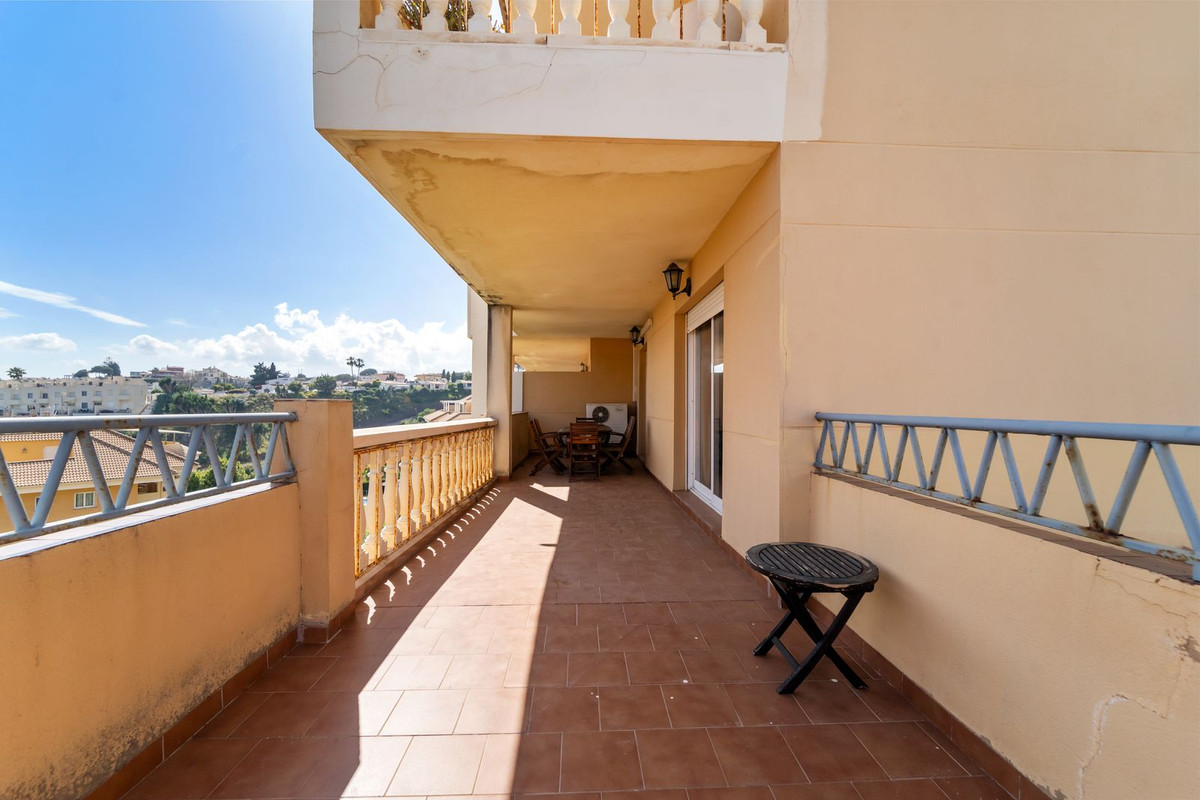 Tussenverdieping Appartement in Carvajal-2