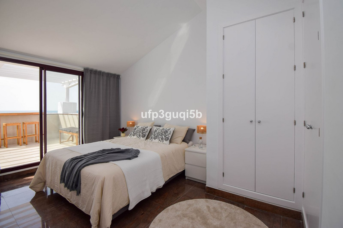 Penthouse Duplex in Carvajal-18