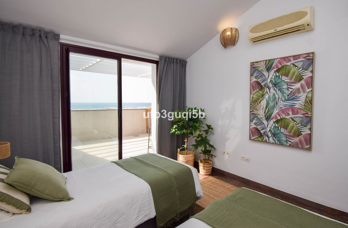Penthouse Duplex in Carvajal-24