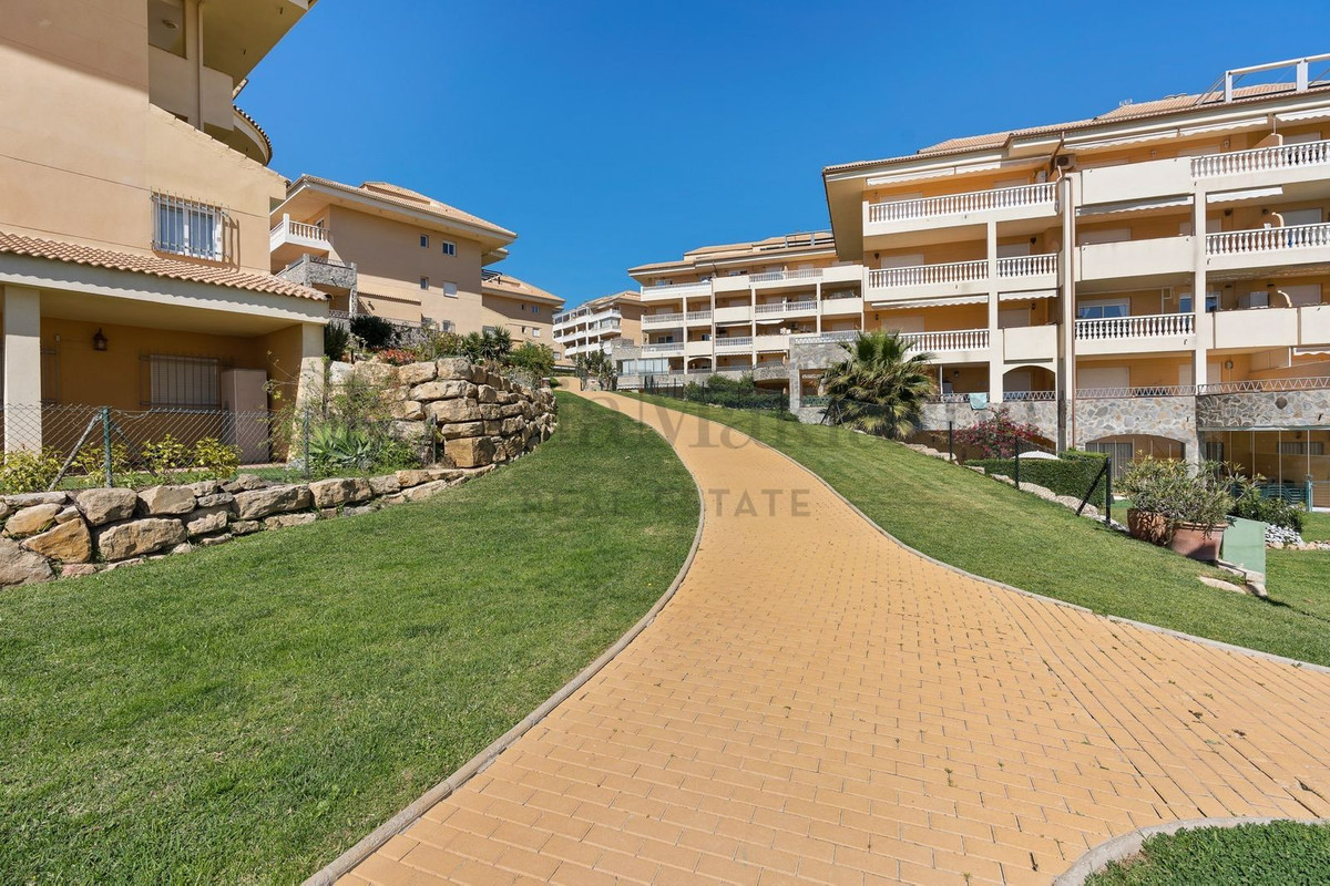 Appartement te koop in Carvajal | 2 slaapkamers H5073790