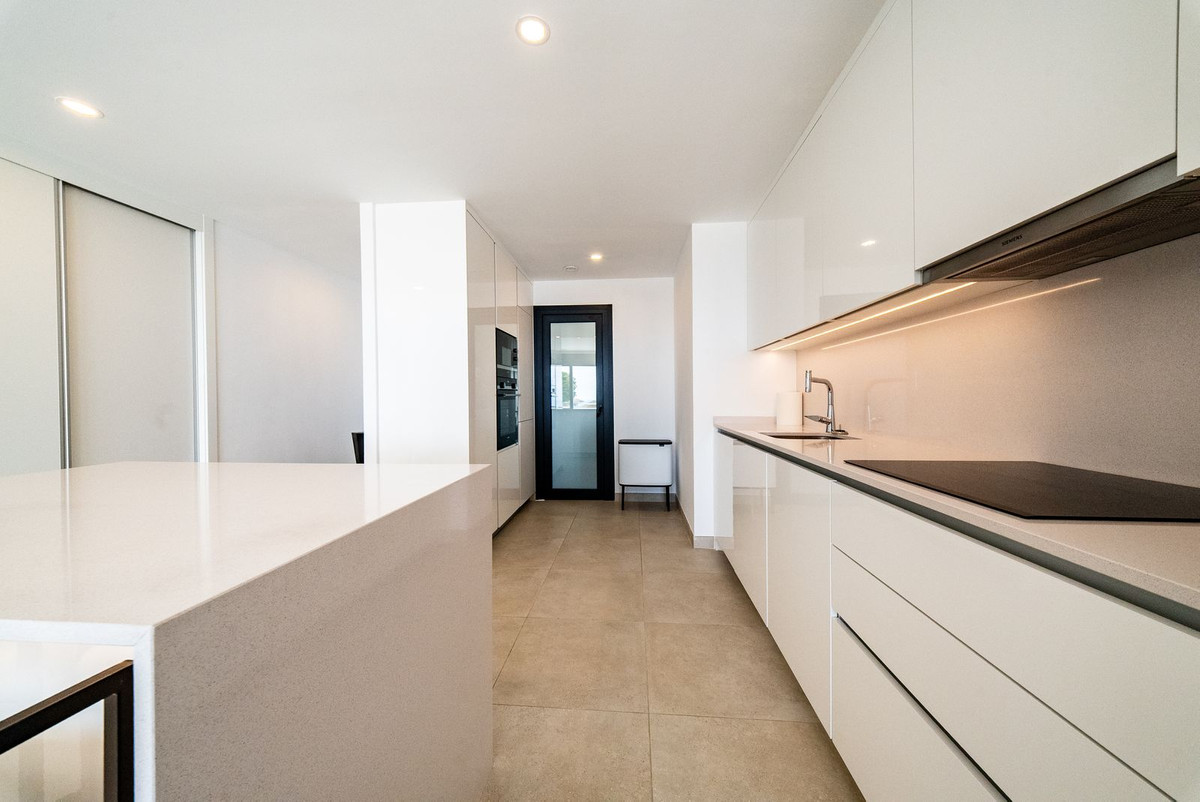 Appartement te koop in Carvajal | 3 slaapkamers H5378995