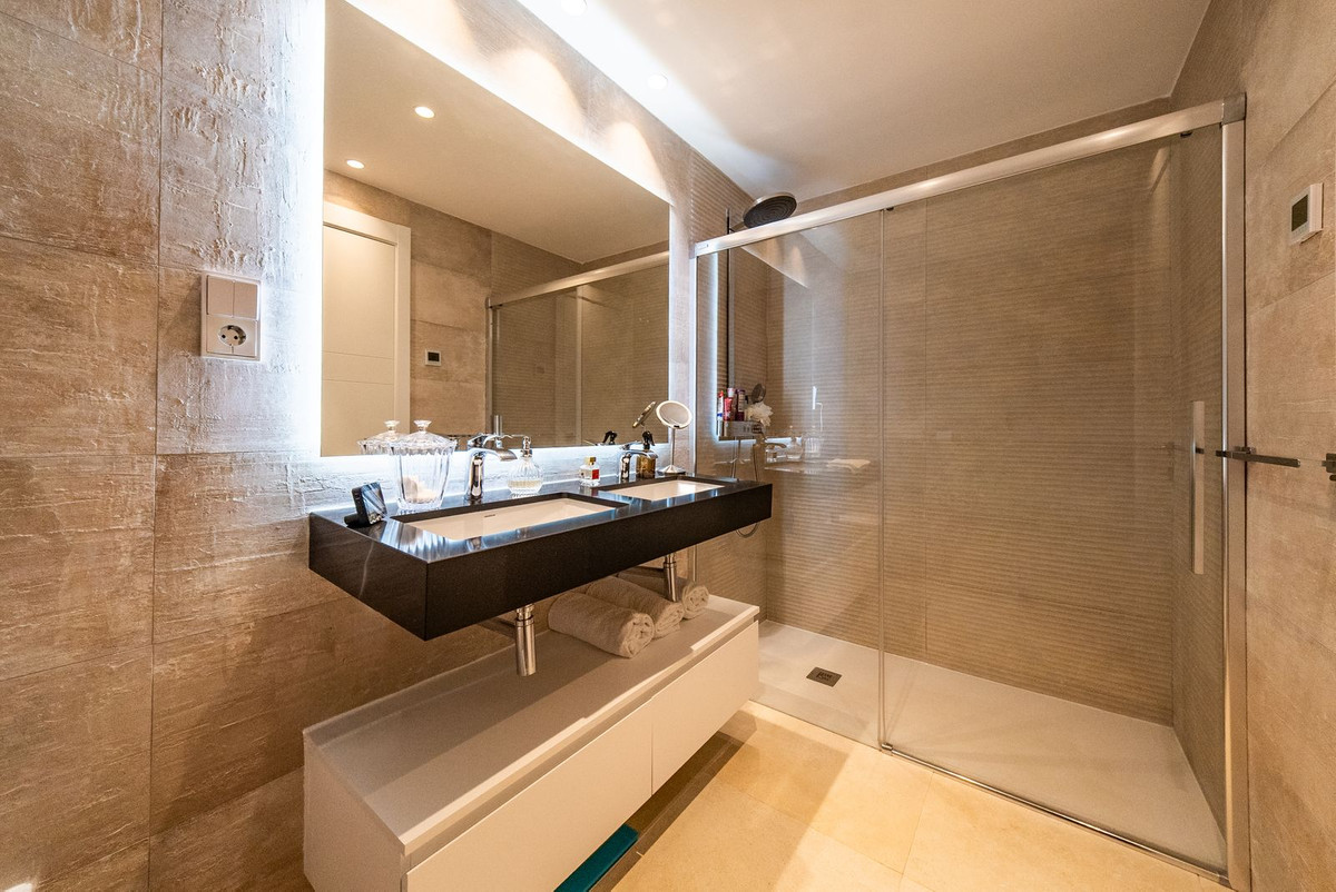 Appartement te koop in Carvajal | 3 slaapkamers H5378995