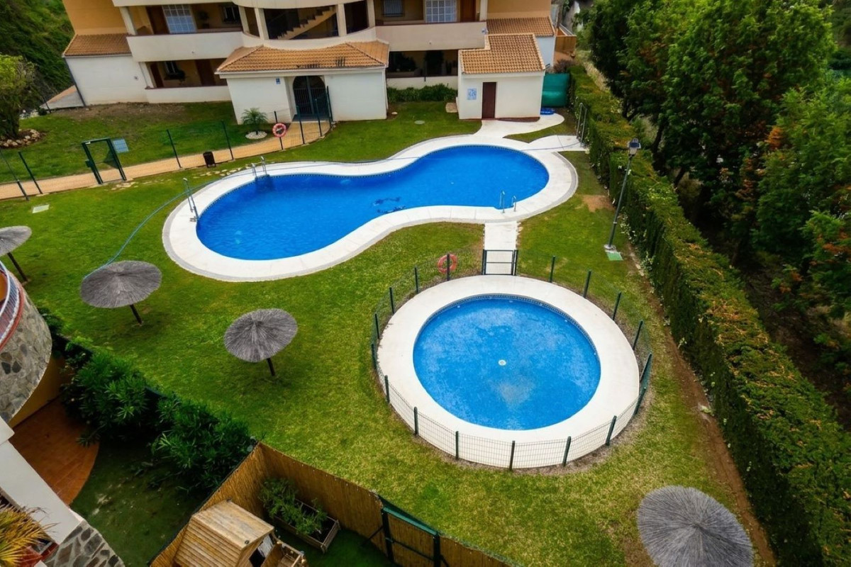 Appartement te koop in Carvajal | 2 slaapkamers H5380849