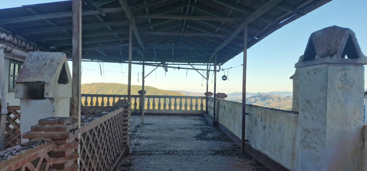 Huis te koop in Casarabonela | 7 slaapkamers H5261059