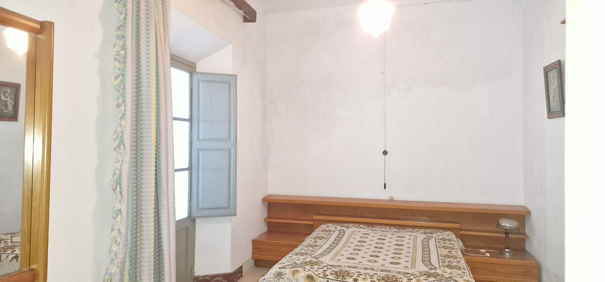 Huis te koop in Casarabonela | 7 slaapkamers H5261059