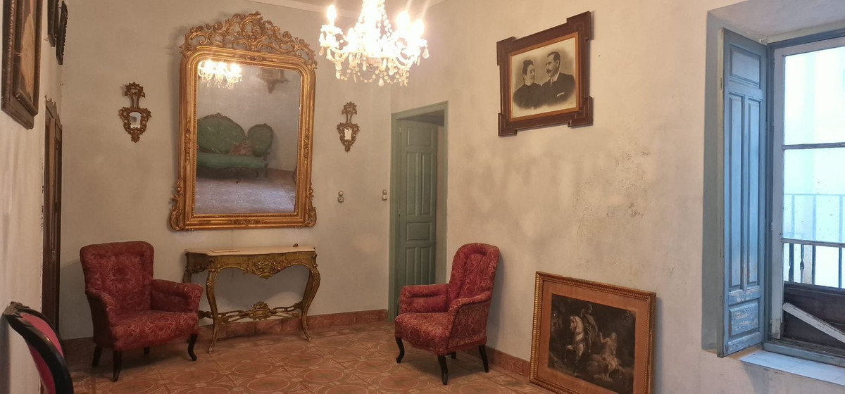 Huis te koop in Casarabonela | 7 slaapkamers H5261059