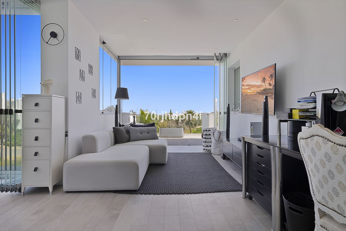 Property main view 44