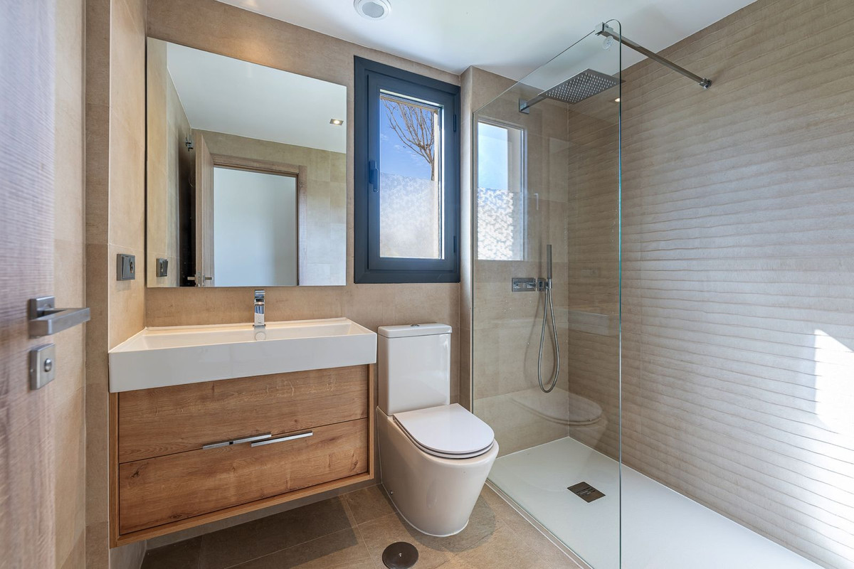 Appartement te koop in Casares | 3 slaapkamers H4943335