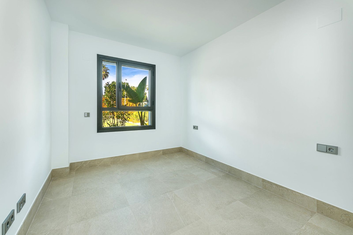 Appartement te koop in Casares | 3 slaapkamers H4943335