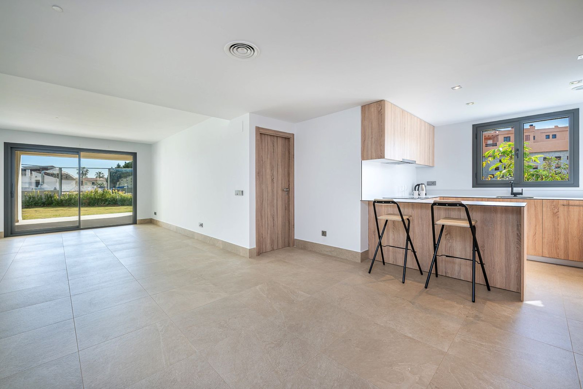 Appartement te koop in Casares | 3 slaapkamers H4943335