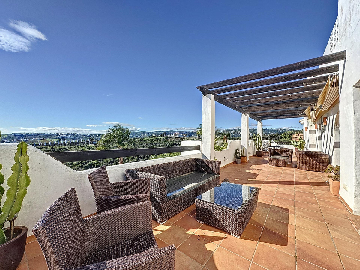 Penthouse te koop in Casares | 4 slaapkamers H5027140