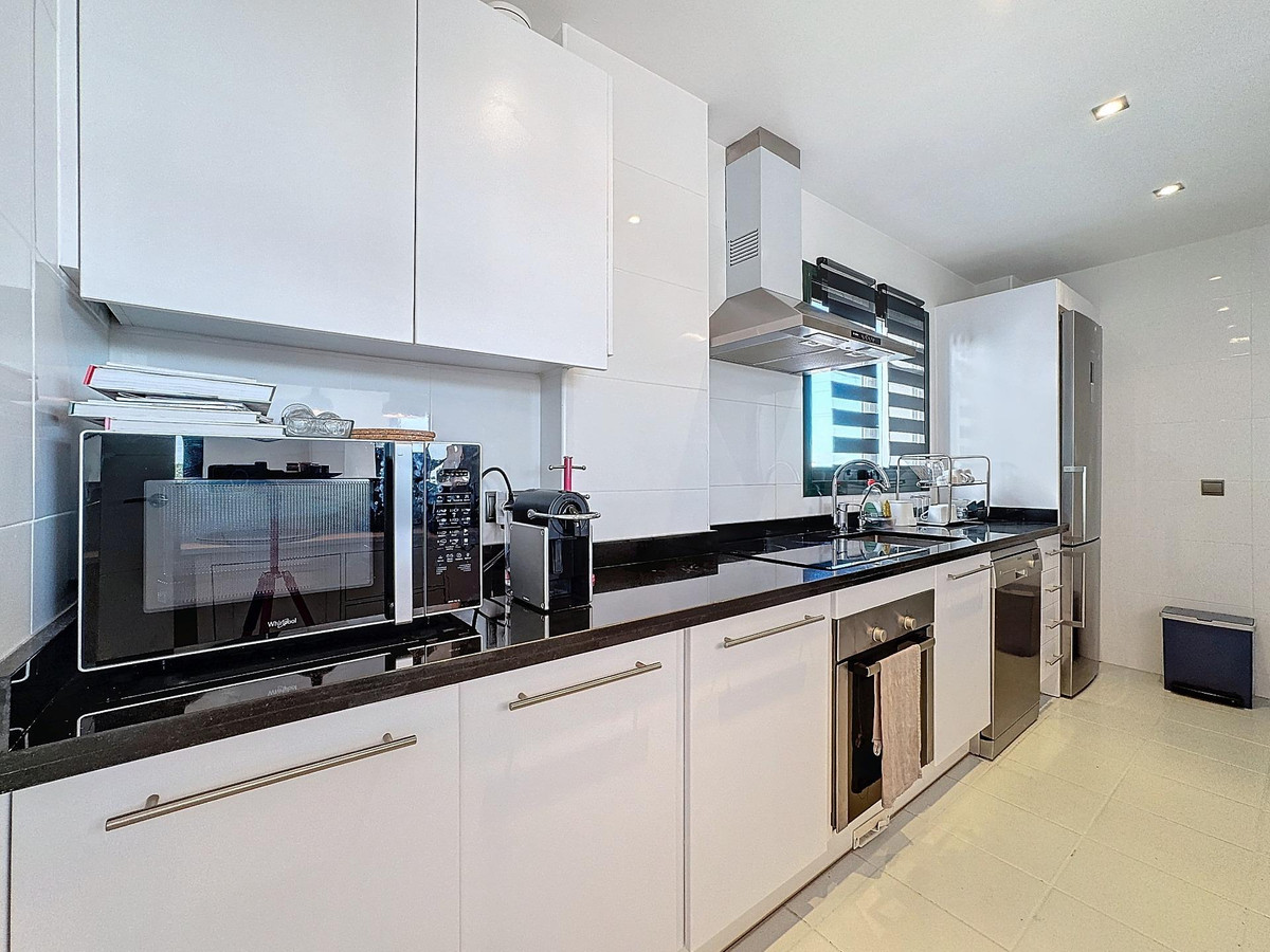 Penthouse te koop in Casares | 4 slaapkamers H5027140