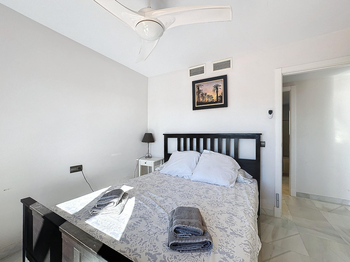 Penthouse te koop in Casares | 4 slaapkamers H5027140