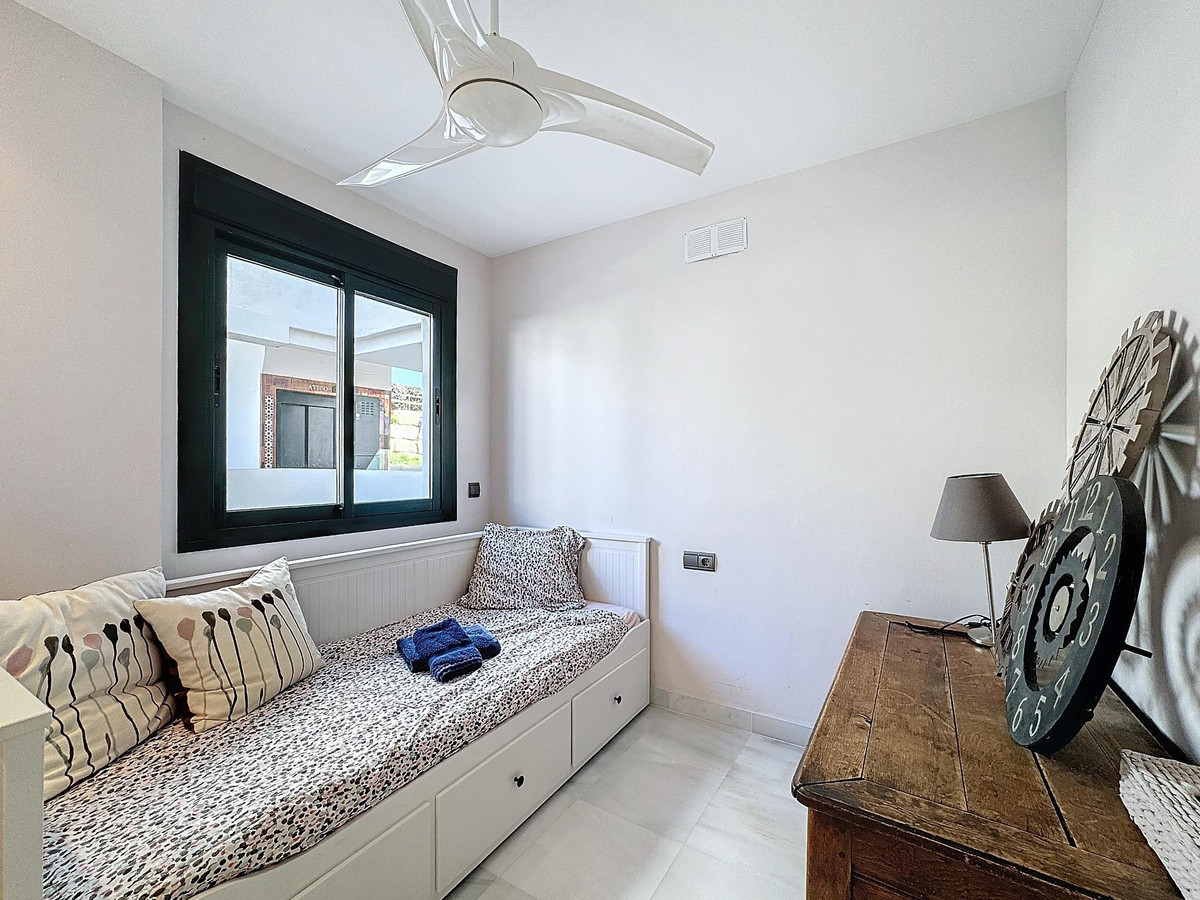 Penthouse te koop in Casares | 4 slaapkamers H5027140