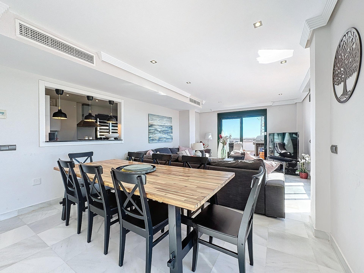 Penthouse te koop in Casares | 4 slaapkamers H5027140