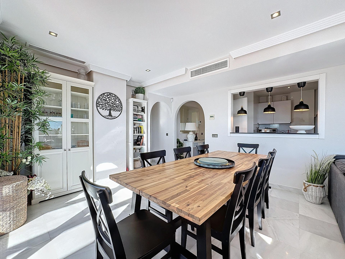 Penthouse te koop in Casares | 4 slaapkamers H5027140