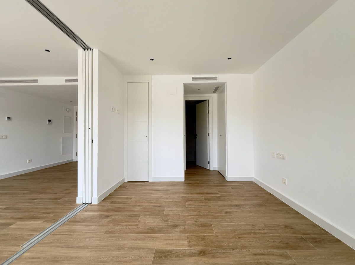 Penthouse te koop in Casares | 1 slaapkamers H5054914