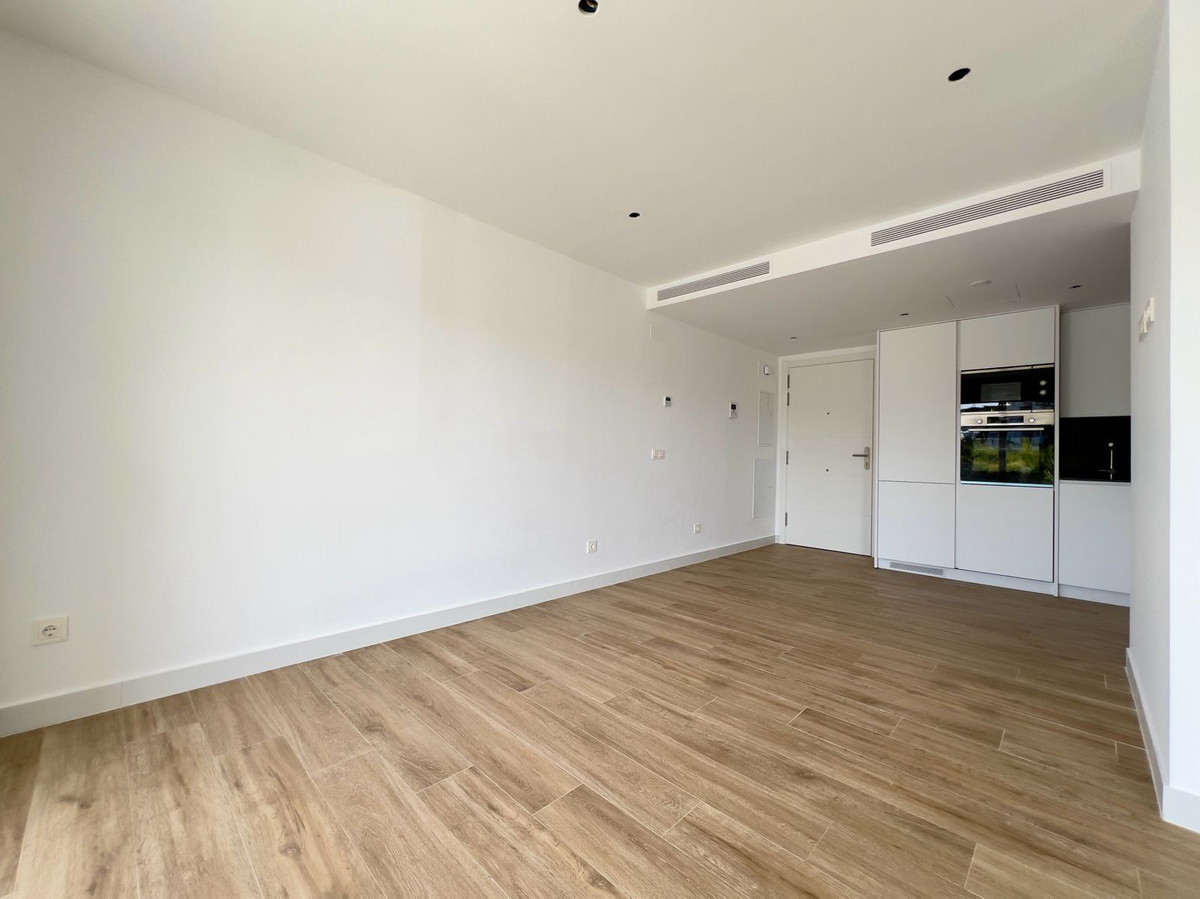 Penthouse te koop in Casares | 1 slaapkamers H5054914