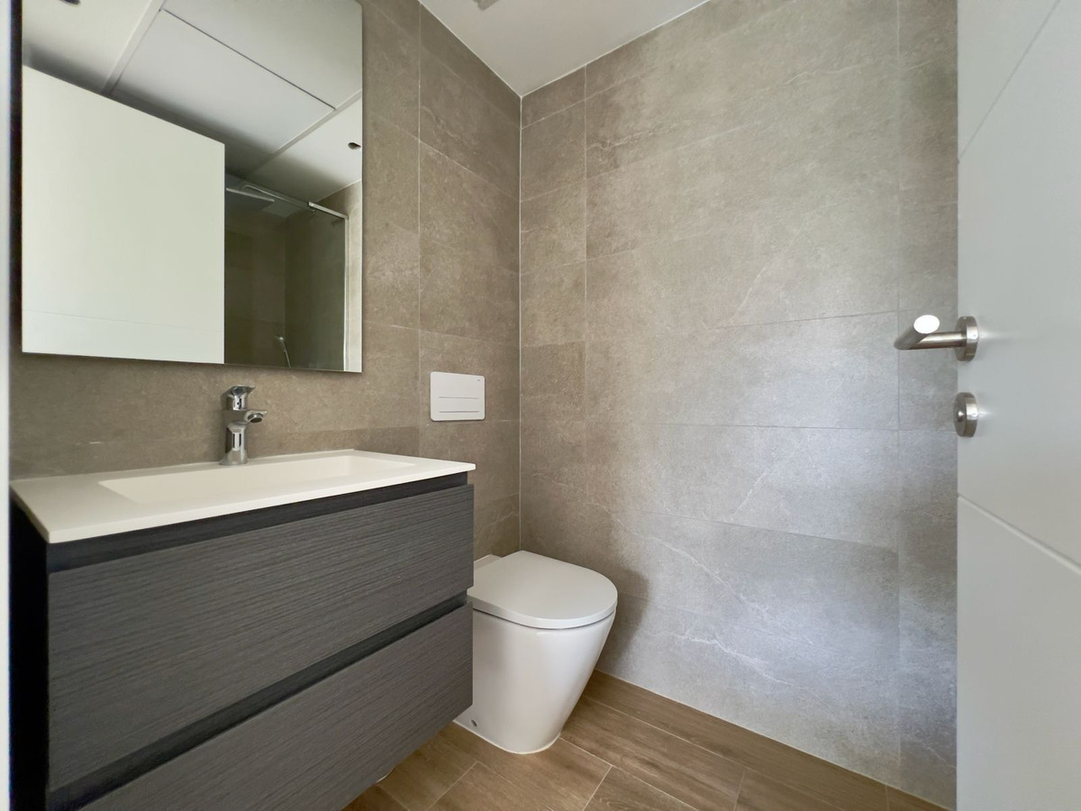 Penthouse te koop in Casares | 1 slaapkamers H5054914