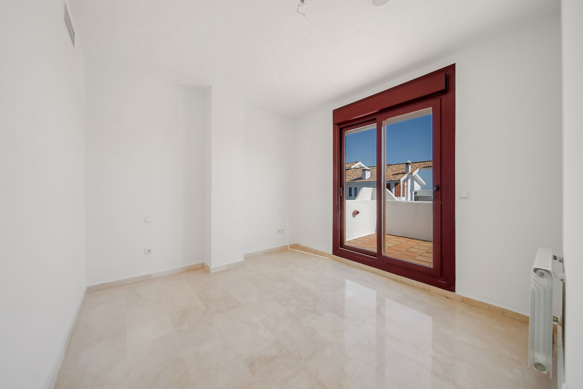 Penthouse te koop in Casares | 2 slaapkamers H5057749
