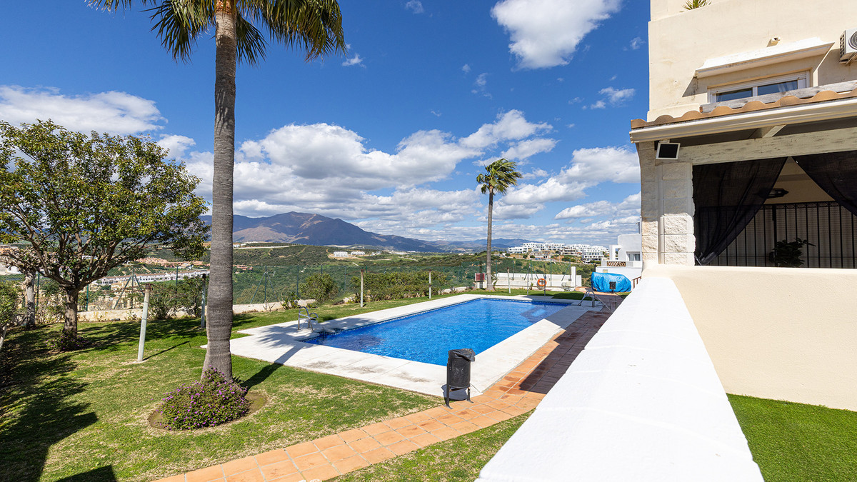 Appartement te koop in Casares | 2 slaapkamers H5058778