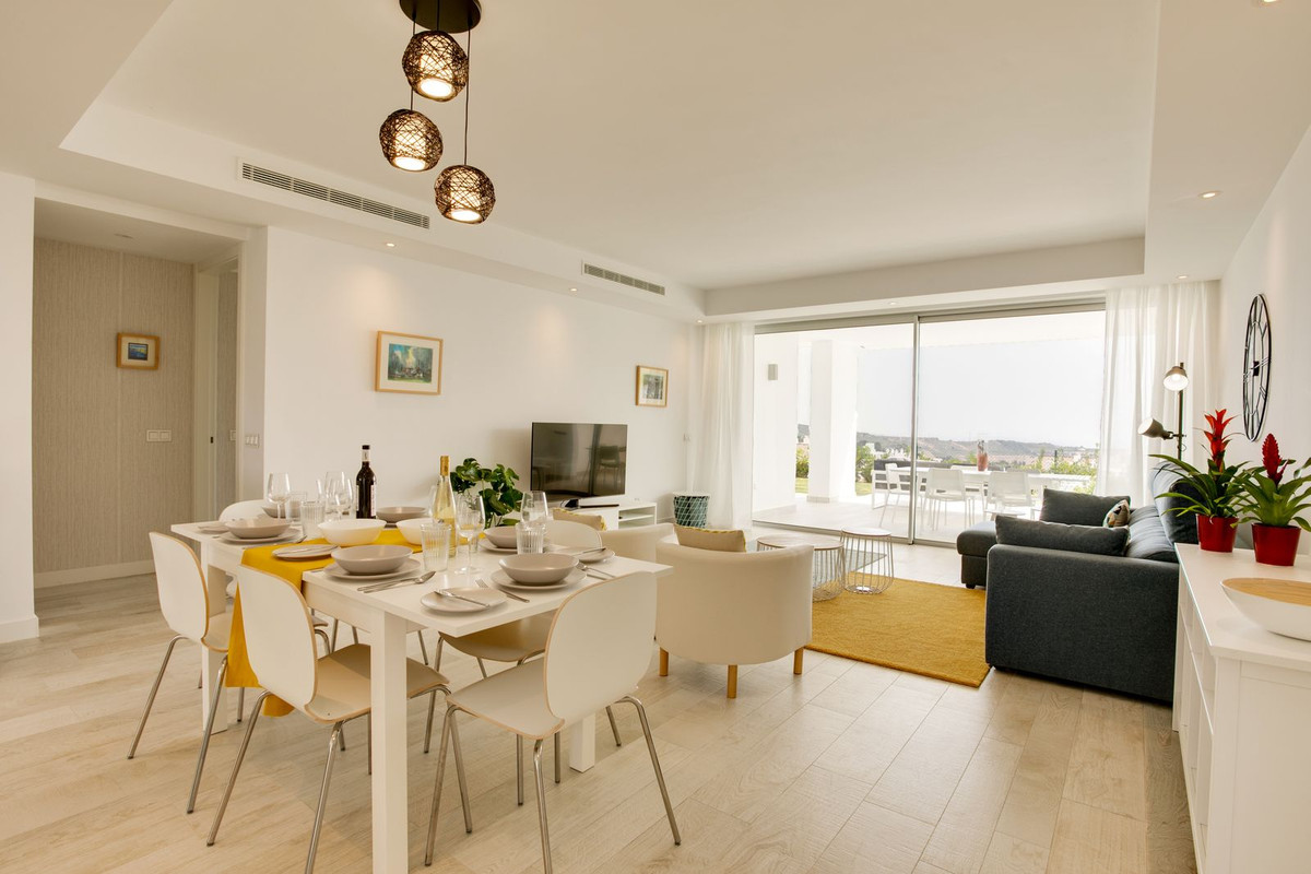 Appartement te koop in Casares | 2 slaapkamers H5062495