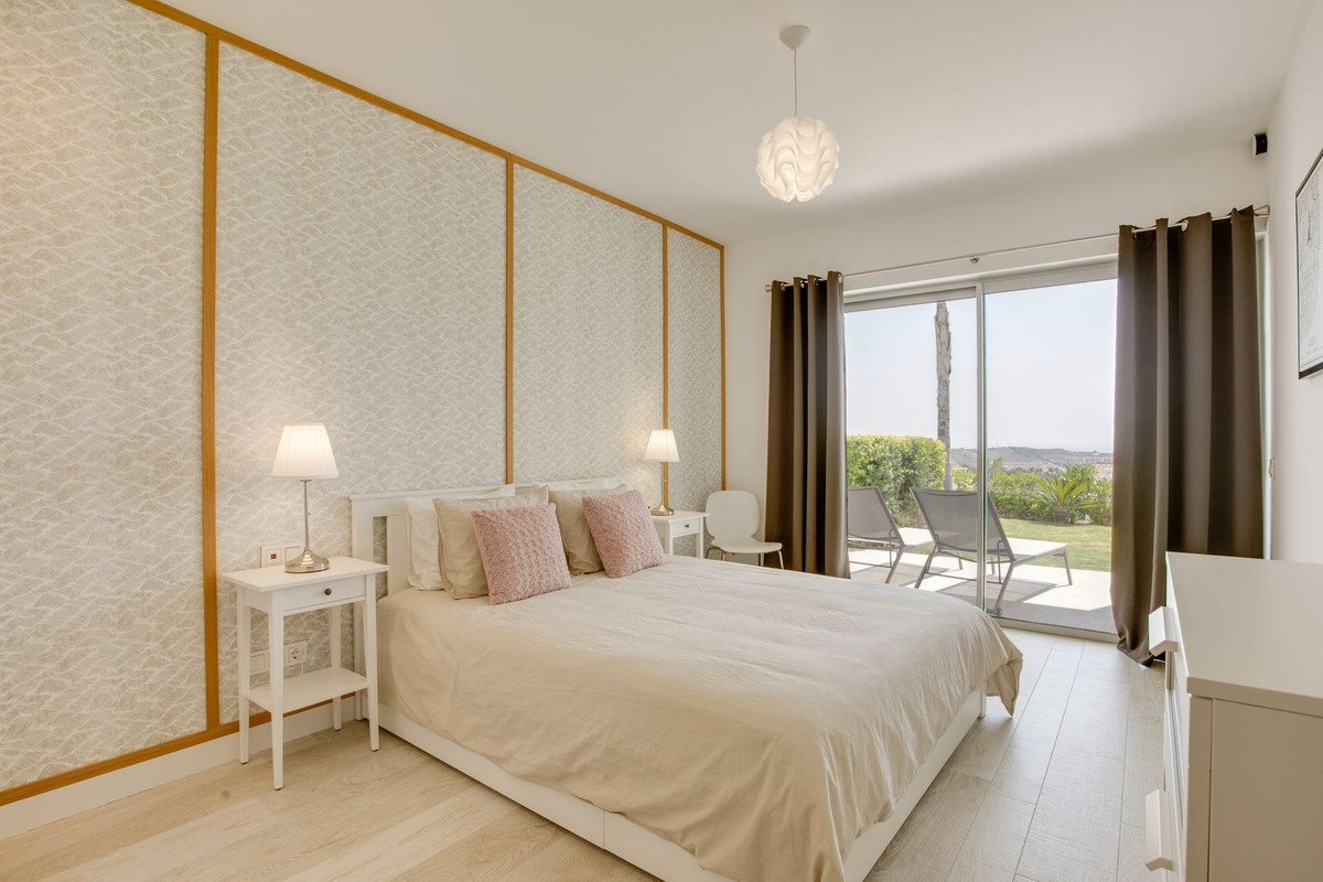 Appartement te koop in Casares | 2 slaapkamers H5062495