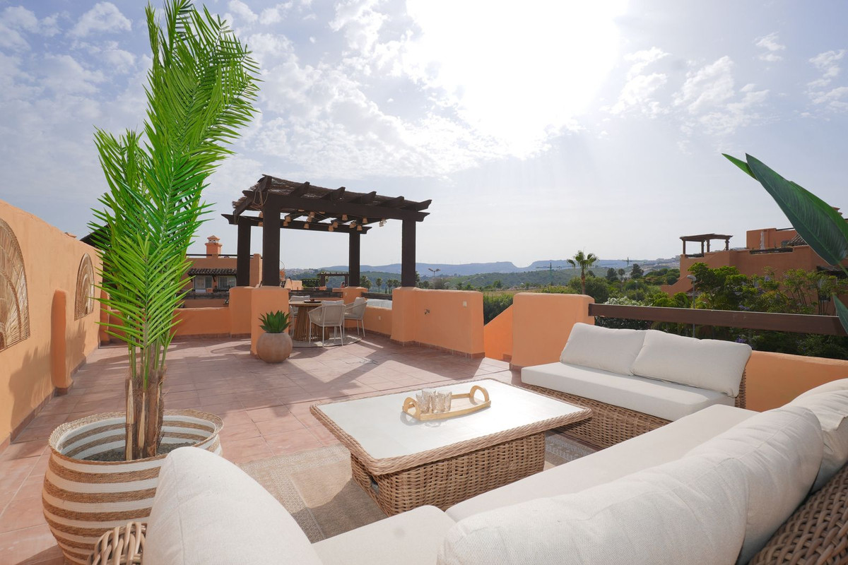 Penthouse te koop in Casares | 2 slaapkamers H5084185
