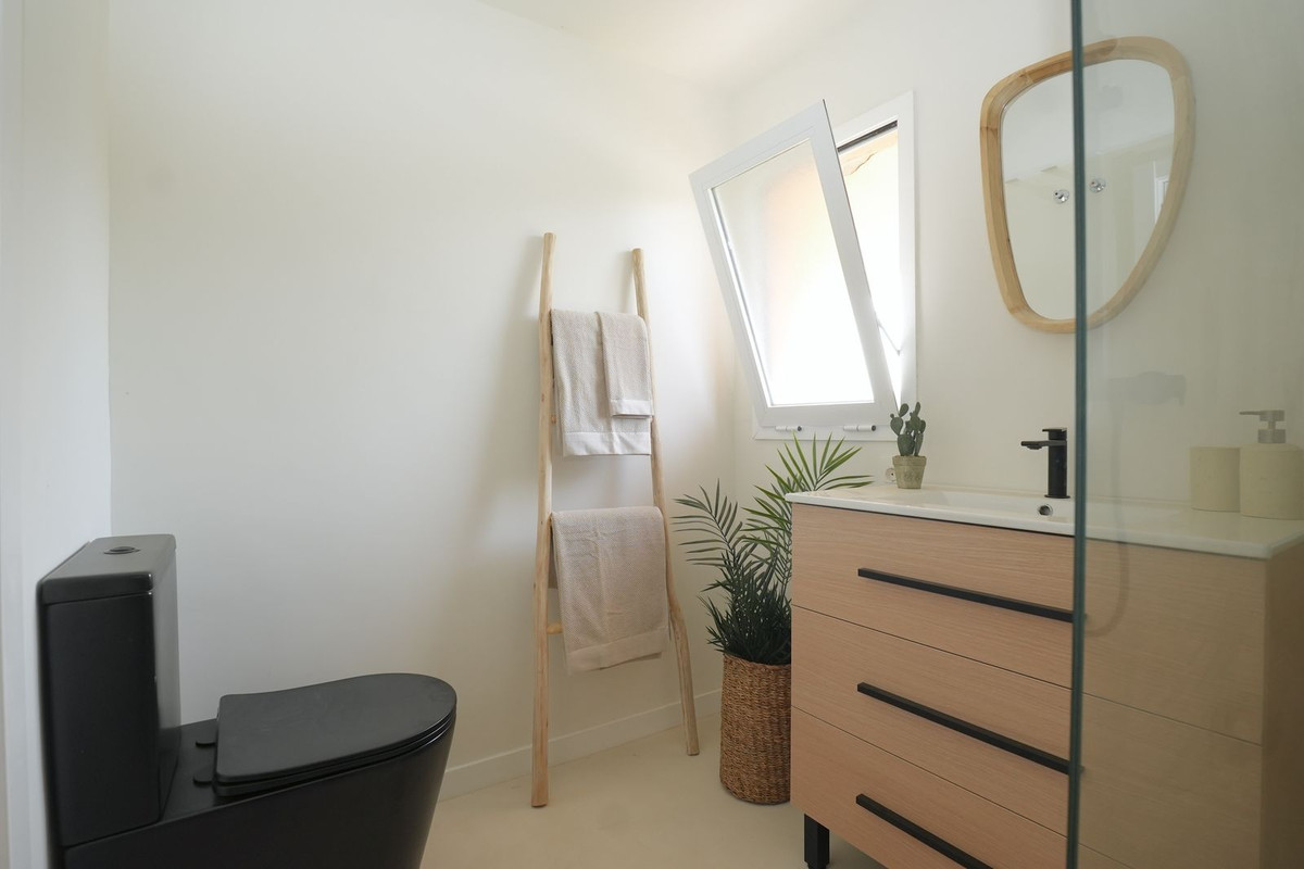 Penthouse te koop in Casares | 2 slaapkamers H5084185