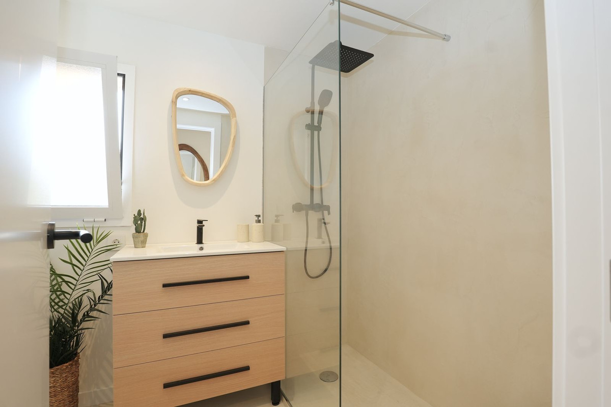 Penthouse te koop in Casares | 2 slaapkamers H5084185