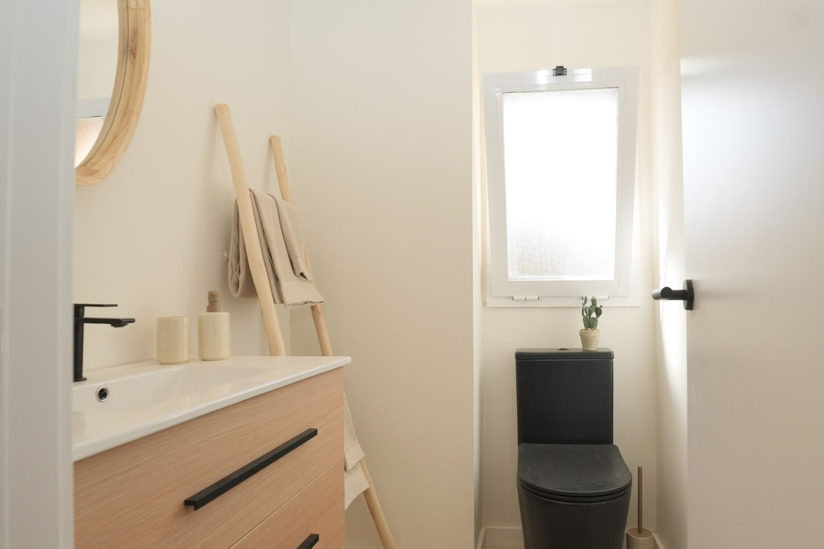 Penthouse te koop in Casares | 2 slaapkamers H5084185