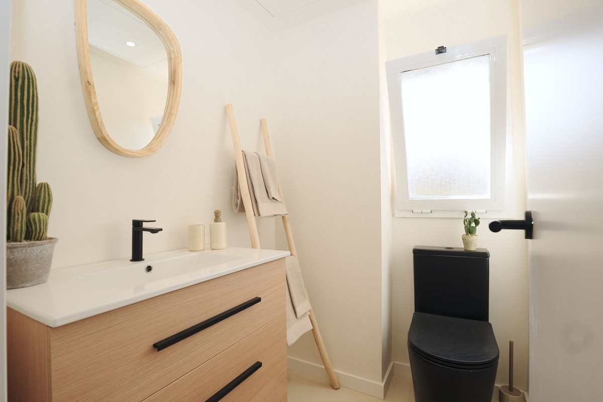 Penthouse te koop in Casares | 2 slaapkamers H5084185