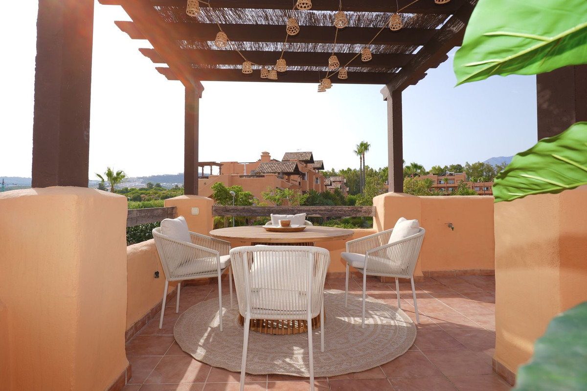 Penthouse te koop in Casares | 2 slaapkamers H5084185