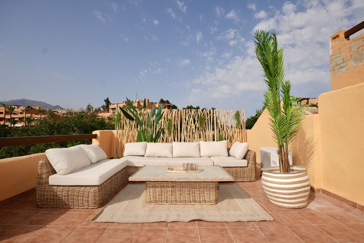 Penthouse te koop in Casares | 2 slaapkamers H5084185