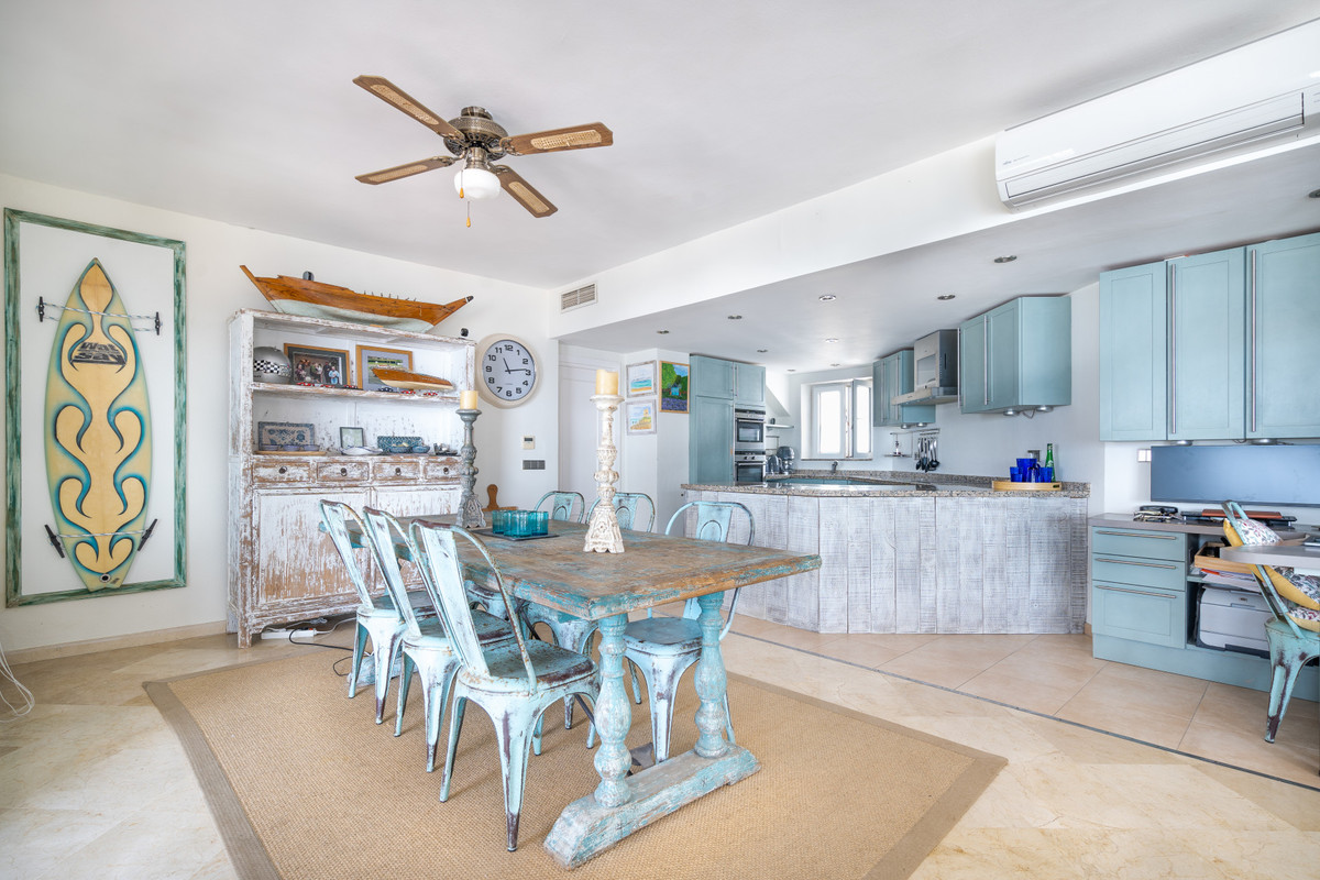 Penthouse Duplex te koop in Casares | 4 slaapkamers H5110861