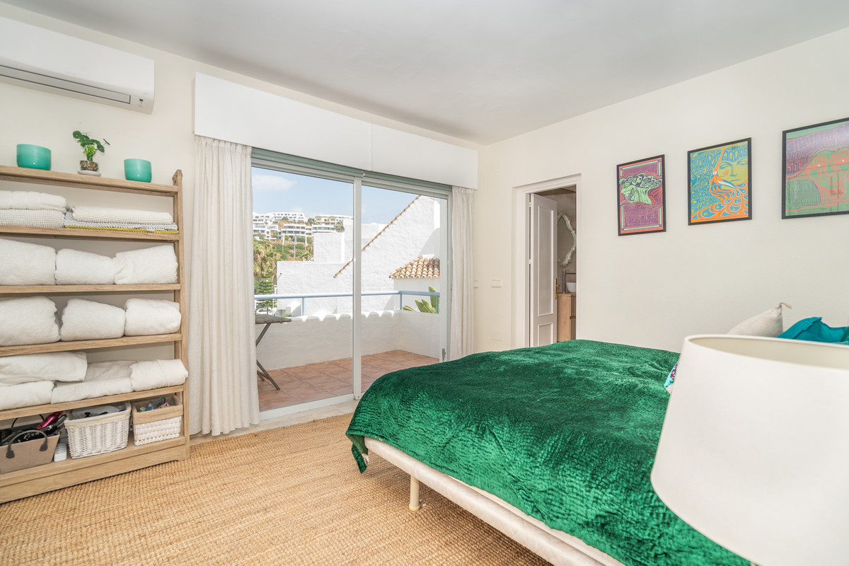 Penthouse Duplex te koop in Casares | 4 slaapkamers H5110861