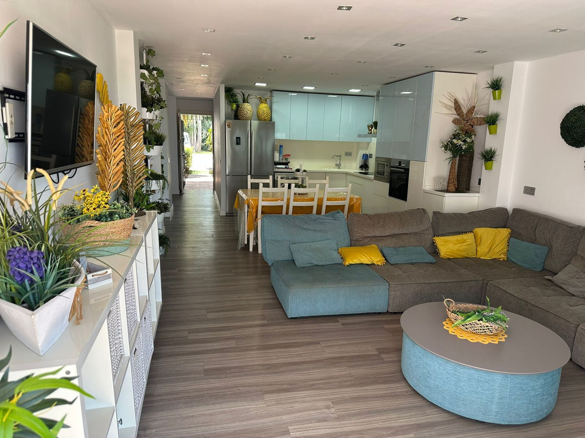 Appartement te koop in Casares Playa | 1 slaapkamers H5114695