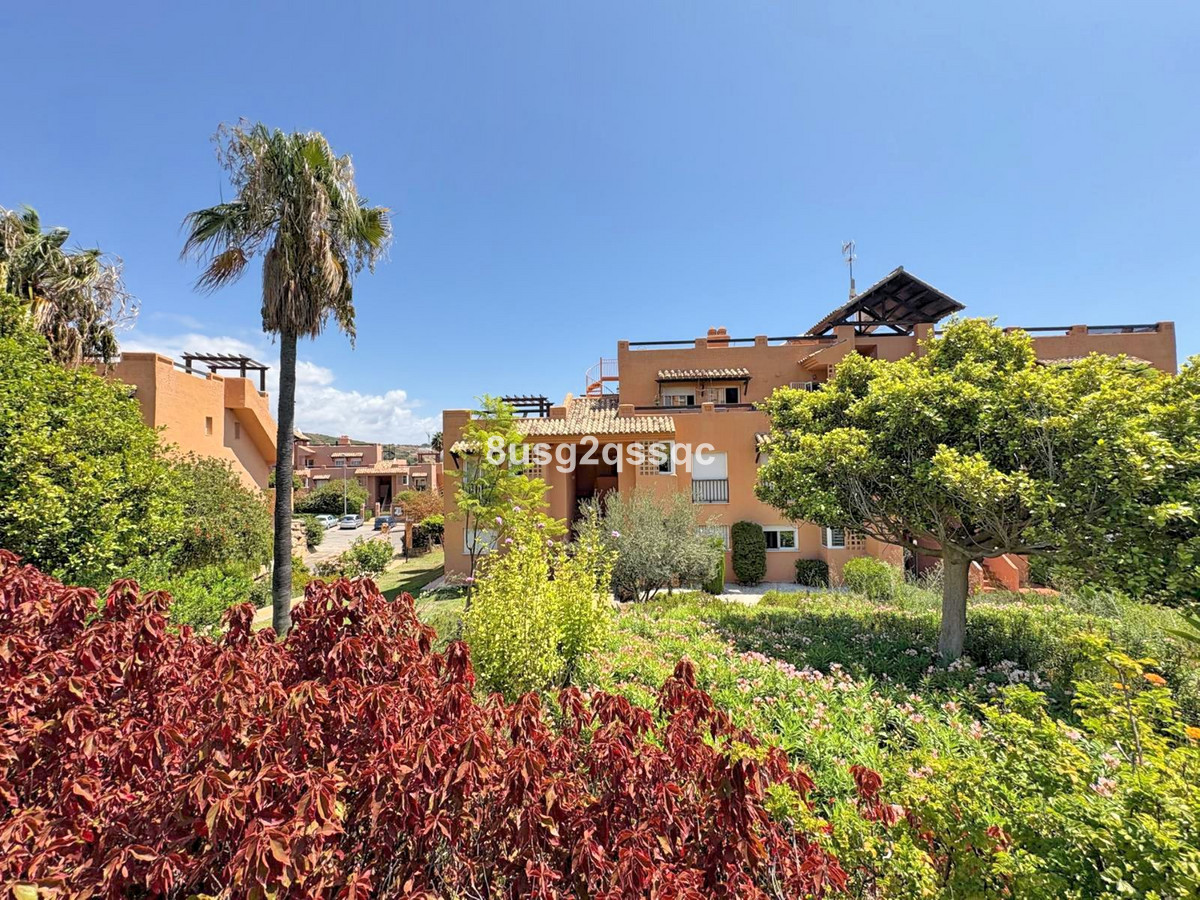 Apartment for sale in Casares | 2 bedrooms H5124058