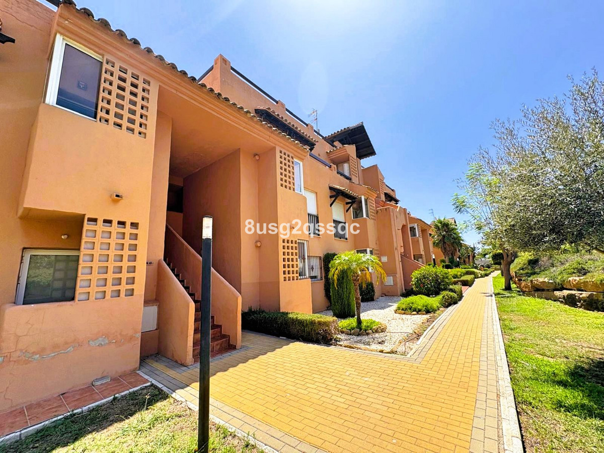 Apartment for sale in Casares | 2 bedrooms H5124058