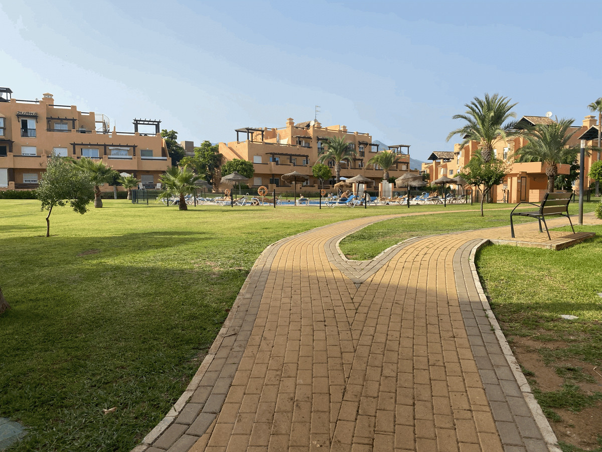 Apartment for sale in Casares | 2 bedrooms H5127607