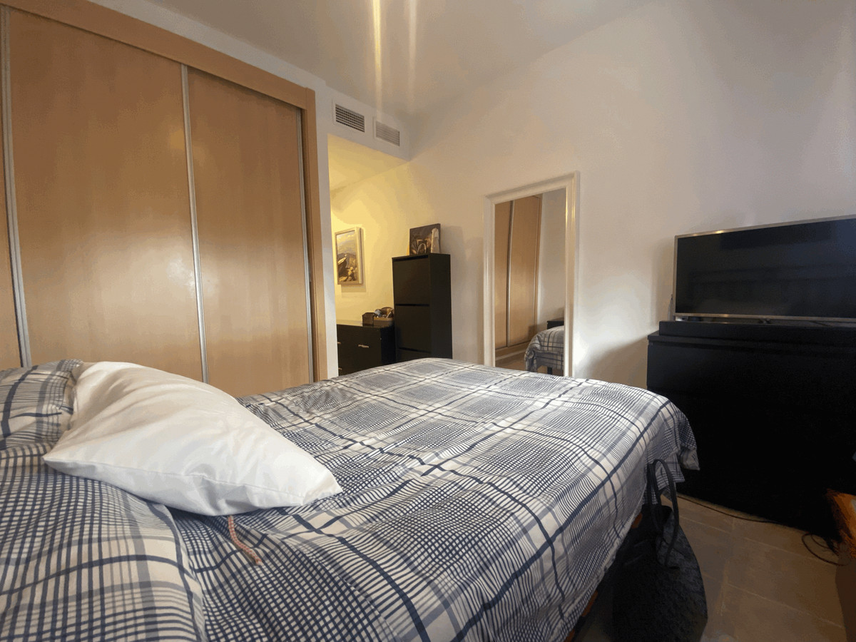 Apartment for sale in Casares | 2 bedrooms H5127607