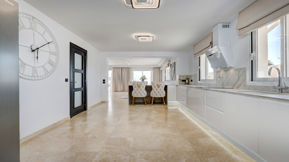 Huis te koop in Casares | 5 slaapkamers H5134810