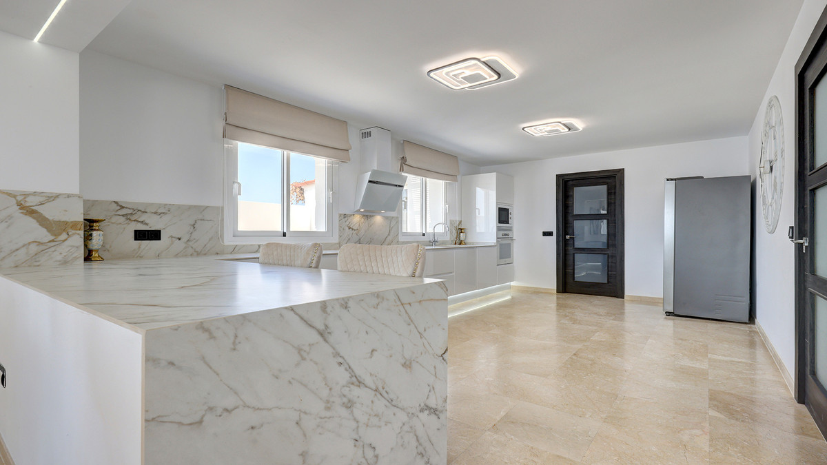 Huis te koop in Casares | 5 slaapkamers H5134810