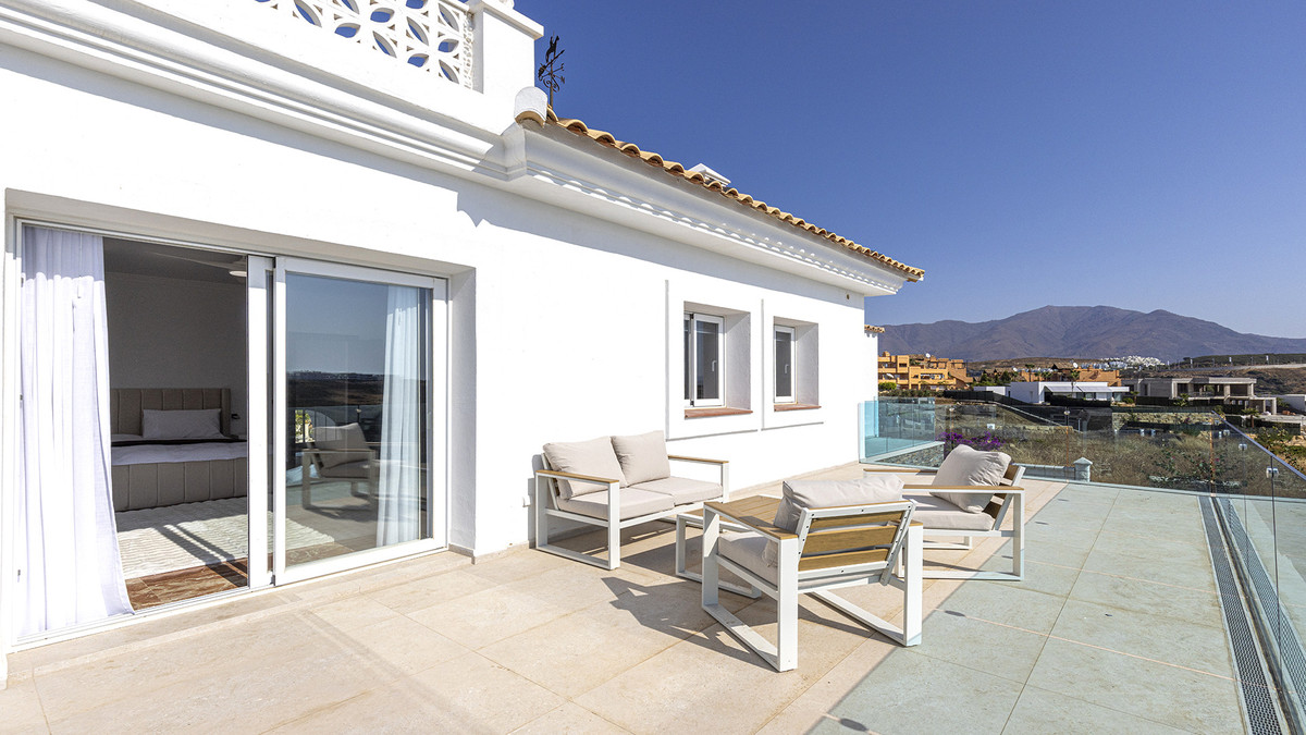 Huis te koop in Casares | 5 slaapkamers H5134810