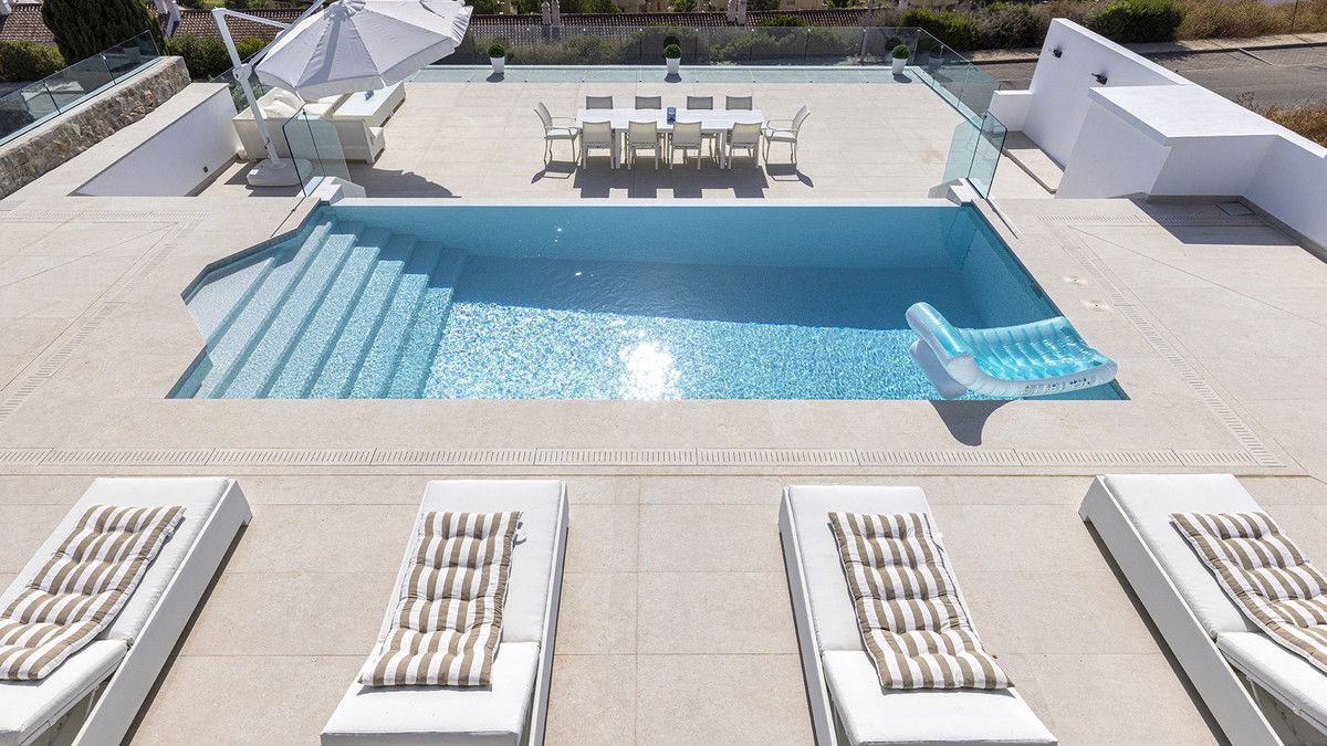Huis te koop in Casares | 5 slaapkamers H5134810