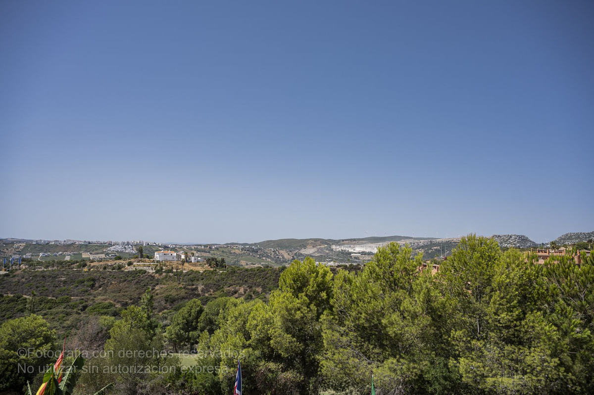 Appartement te koop in Casares | 2 slaapkamers H5138014
