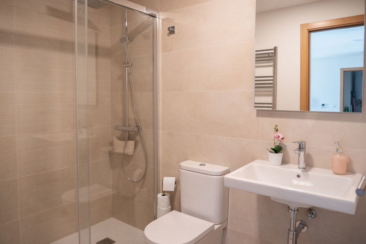 Appartement te koop in Casares | 2 slaapkamers H5153041