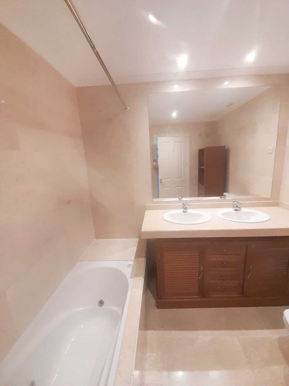 Property main view 14